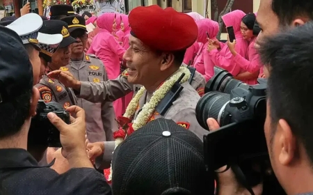 Perpisahan Penuh Haru, Kombes Rama Resmi Tinggalkan Polresta Banyuwangi Pindah Tugas ke Polda Papua